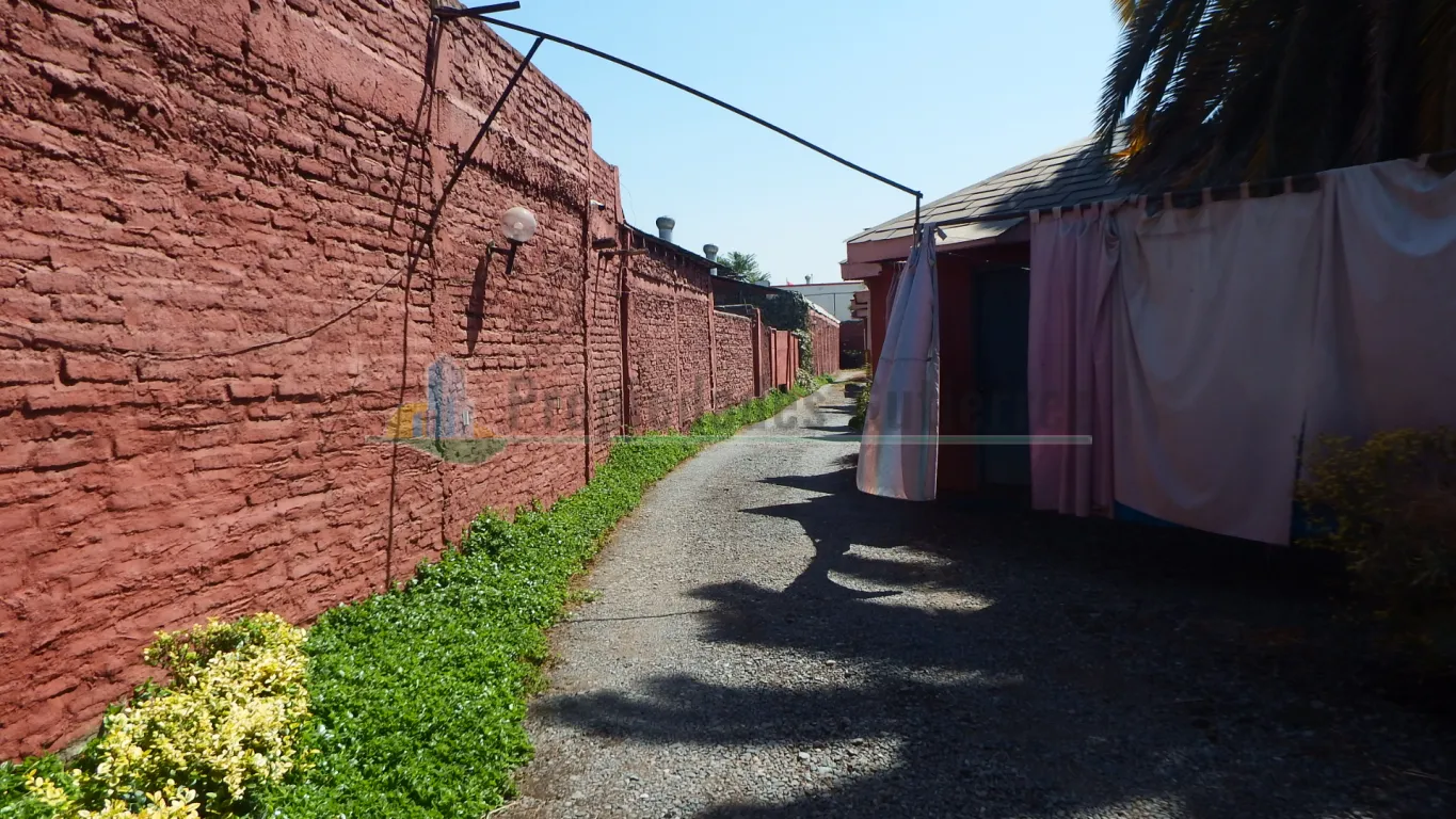 Estacionamientos de cabañas.